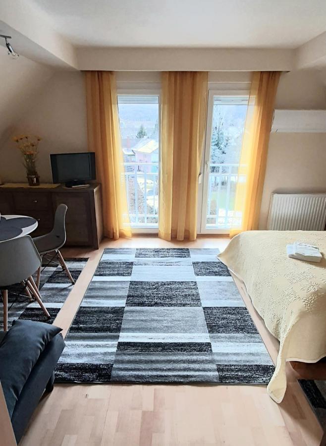 סופרון Napko Apartman מראה חיצוני תמונה